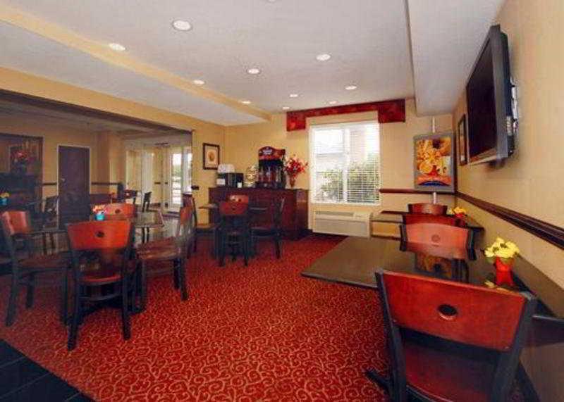 Hotel Wingate By Wyndham Kings Bay Naval Base I-95 Kingsland Esterno foto